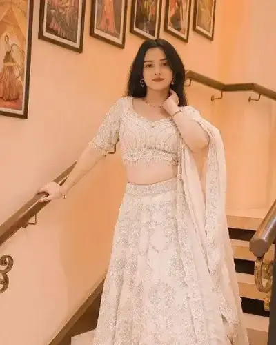 Escort Service In Yamunotri
